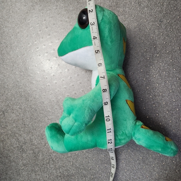 Cute Stuffed Animal Gecko - Picture 4 of 9